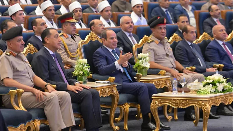 الرئيس السيسي يشاهد فيلما تسجيليا بالذكاء الاصطناعي عن رفاعة الطهطاوي