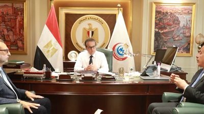 الصحة وسلامة الغذاء: تنسيق كامل لتشديد الرقابة على الأسواق وضمان سلامة المنتجات الغذائية