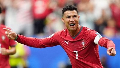 رونالدو في الهجوم.. تعرف على التشكيل المتوقع لمنتخب البرتغال أمام إسبانيا 