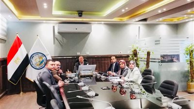وزارة الرياضة وهيئة تنمية الصعيد تبحثان تحويل مراكز الشباب إلى حاضنات تنموية