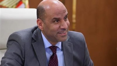 وزير العمل يعلن موعد إجازة ذكرى ثورة 30 يونيو لموظفي القطاع الخاص