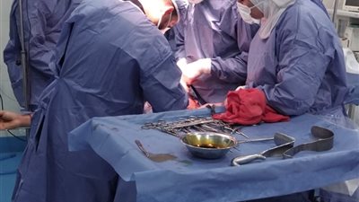3 ساعات داخل العمليات تنقذ شابًا من الموت بمستشفى شربين