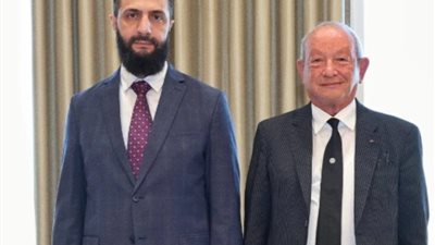 الشرع مش زي مرسي.. رد مفاجئ من نجيب ساويرس على المقارنة بينهما