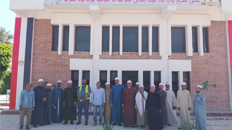 رجال الدين ورواد الكنائس في جولات ميدانية بمحطات المياه بسوهاج لنشر ثقافة الترشيد