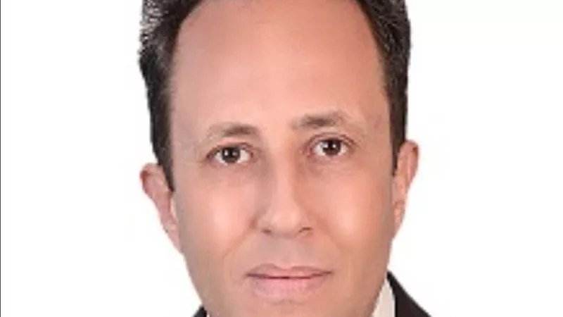 تثبيت أسعار الفائدة في ظل استمرار جهود السيطرة على معدلات التضخم.. خبير يوضح 