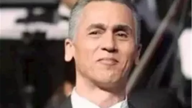  الدكتور رضا الوكيل