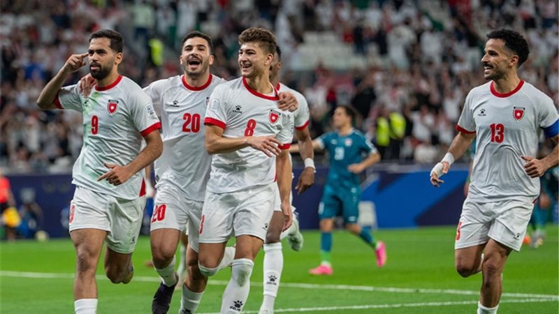 عودة الفاخوري يقود