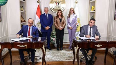 منال عوض: تشهد توقيع بروتوكول تعاون لتقديم 