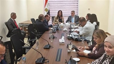 لجنة حقوق الإنسان تبحث مع جيهان زكي دور قصور الثقافة في نشر الوعي 