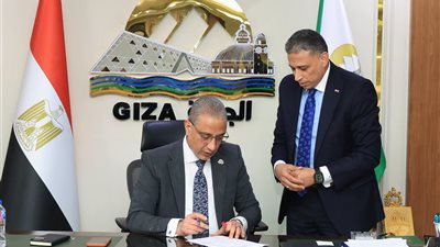 محافظ الجيزة يعتمد جداول امتحانات الدور الثاني.. ويوجّه برفع الإشغالات حول اللجان