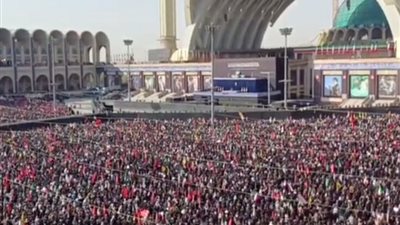 لليوم الرابع.. إيران تواصل تشييع «علي خامنئي» وتستعد لنقل الجثمان من طهران