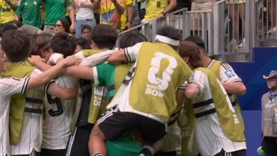 كاس العالم.. منتخب اليابان يقسو على البرازيل في الشوط الاول