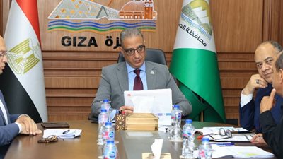 محافظ الجيزة يوجه بتسريع ملفات التصالح ويعلن زراعة 500 شجرة بأبو النمرس