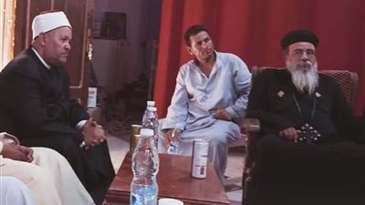 وفد من «أوقاف المنيا» يزور كنيسة الملاك ميخائيل بمطاي عقب السيطرة على الحريق