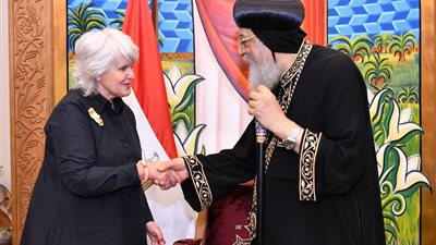 البابا تواضروس لسفيرة حقوق الإنسان الفرنسية: 