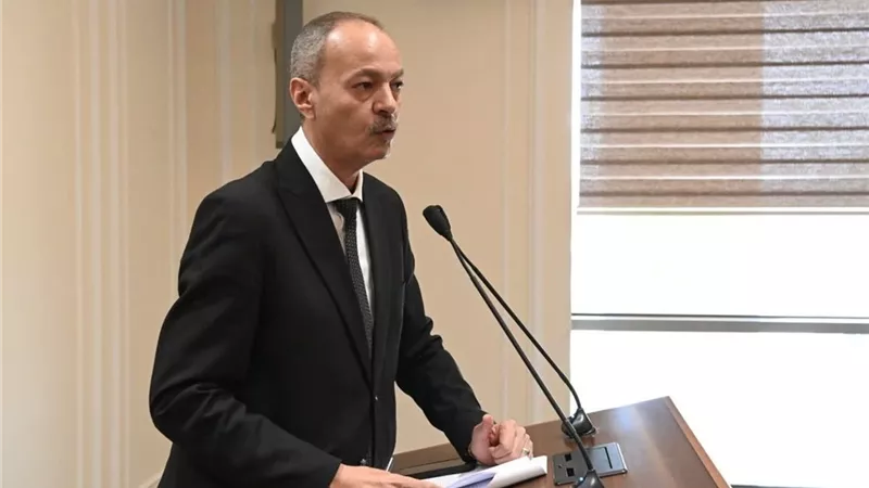 بعد مطالبات داخل البرلمان.. تحرك جديد قد يغيّر طريقة صرف الألبان الصناعية للأمهات