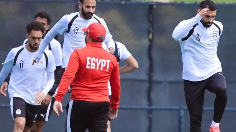 بالصور شاهد حماس محمد صلاح في مران الفراعنة قبل مواجهة أستراليا 