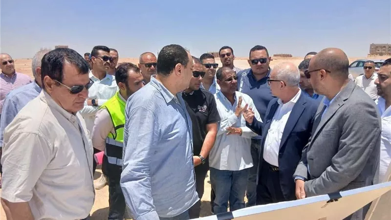 وزيرة الإسكان تتابع الموقف التنفيذي لتقنين الأراضي المضافة بالمدن الجديدة