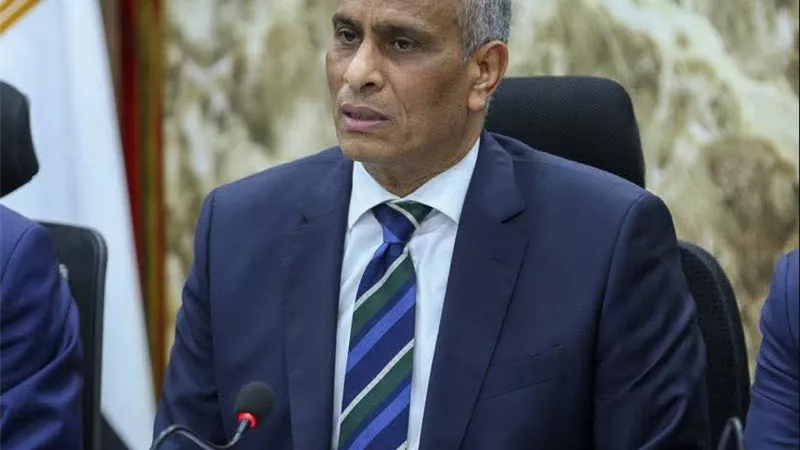 لضخ دماء جديدة محافظ كفرالشيخ يعتمد حركة محدودة لرؤساء مراكز ومدن المحافظة