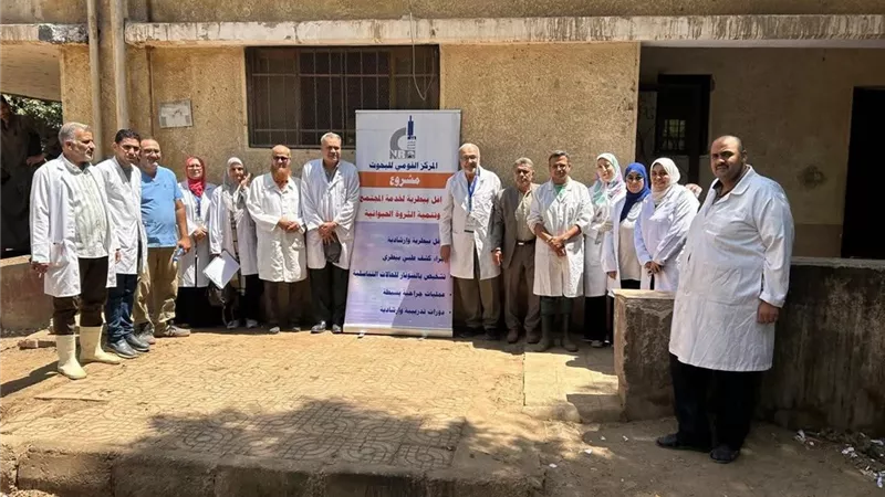 قافلة بيطرية مجانية لعلاج 1760 حيوانًا وطائرًا بأبو النمرس