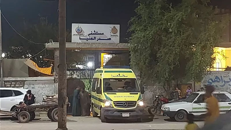 إصابة عاملين إثر سقوط سقالة من الطابق الخامس بموقع إنشاءات في المنيا الجديدة