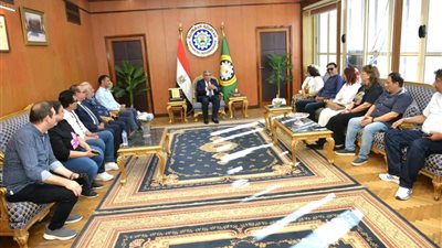 طارق مرزوق يستقبل نجوم المسرح المصري.. والدقهلية تحتفي بالإبداع والثقافة