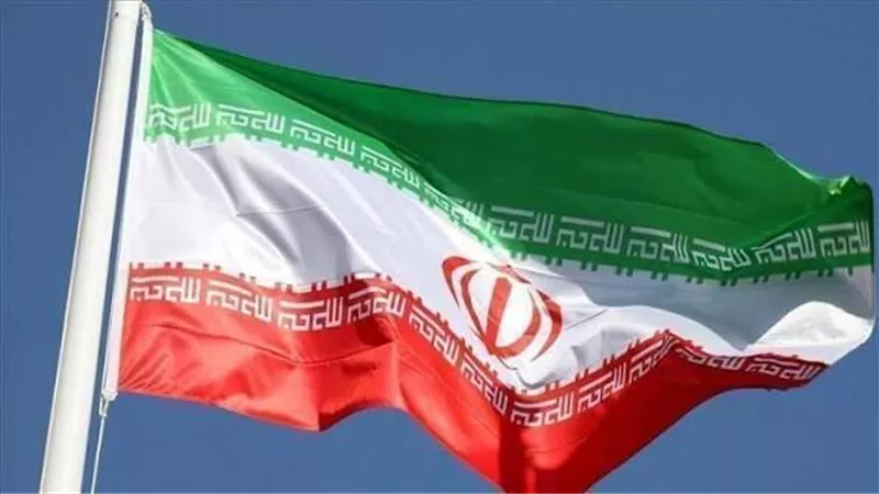 سماع دوي انفجارات في بندر عباس جنوب إيران