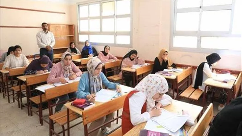 غدًا.. طلاب الثانوية العامة يسدلون الستار على ماراثون امتحانات 2026
