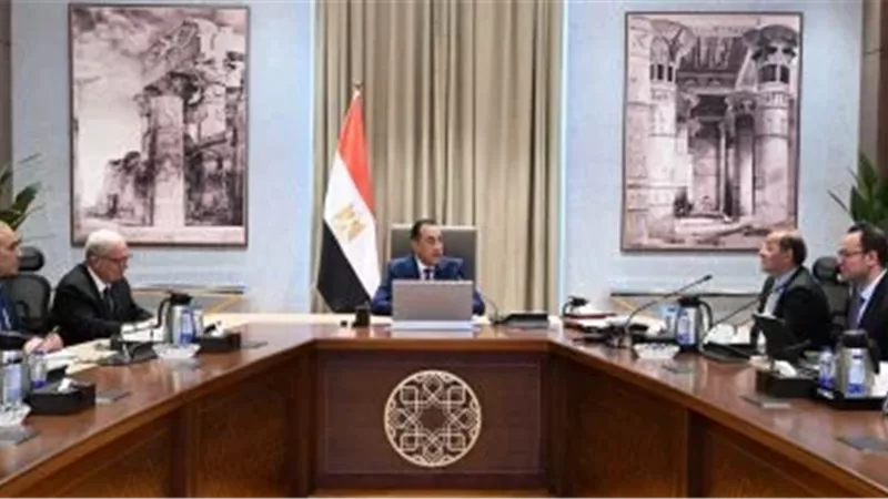 رئيس مجلس الوزراء