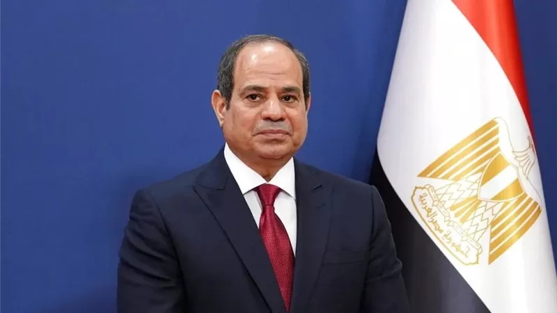 الرئيس السيسي يلتقي بأمير دولة قطر 
