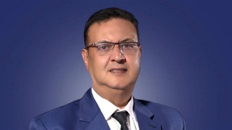 اللواء أشرف عبد العزيز،
