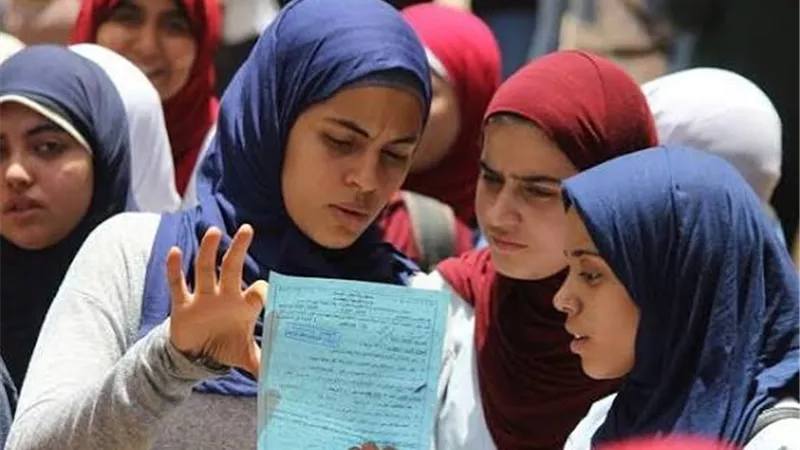 رضا نسبي.. تباين آراء طلاب الثانوية العامة حول امتحانات اليوم الأخير