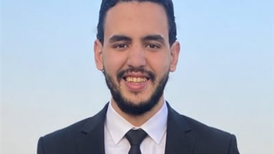 «بلدنا اليوم» تهنئ أحمد ثروت بمناسبة تخرجه من كلية الحقوق بجامعة أسيوط