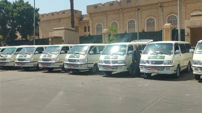 الجيزة تضخ دماءً جديدة في شريان النقل الجماعي.. و115 سيارة أجرة تدعم مراكز الجنوب 
