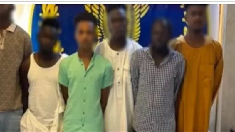 الداخلية تكشف ملابسات مشاجرة بالعصي بين 6 أشخاص في السلام.. تفاصيل 
