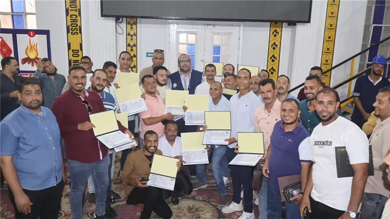 مياه سوهاج تكرم المتميزين بالقطاع التجاري بعد تحقيق 99.1% خلال 2025/2026