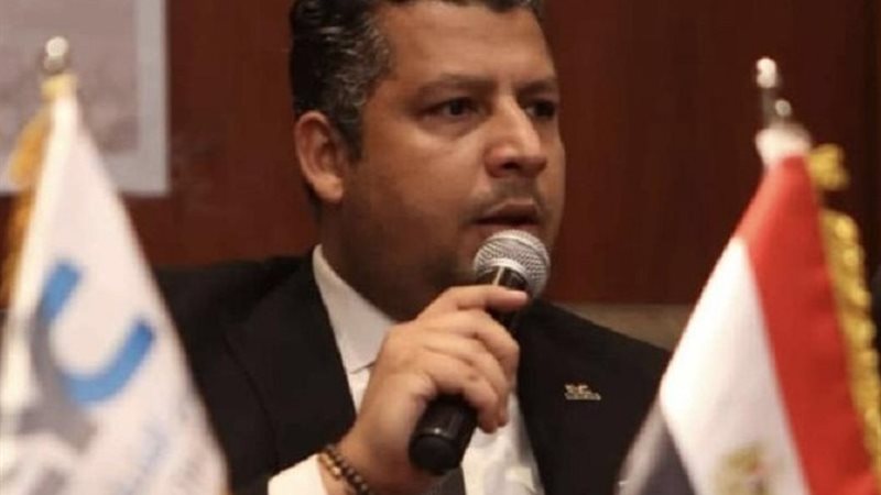 الدكتور محمد ممدوح،