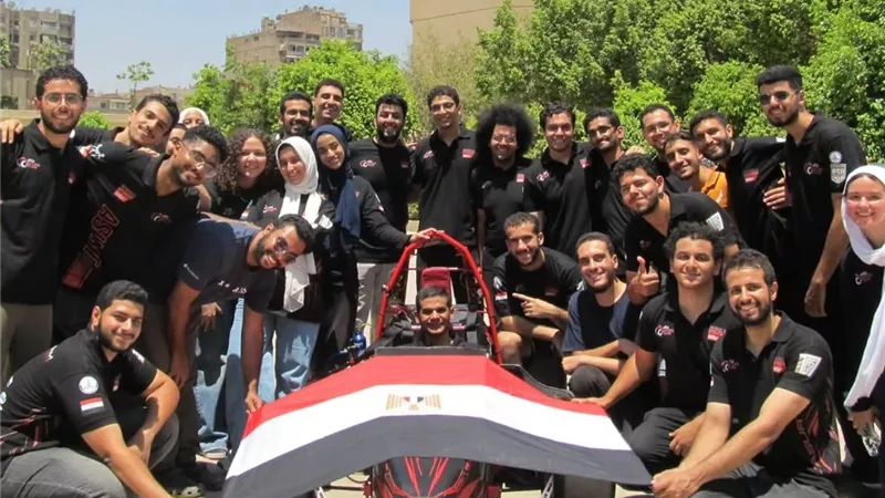 فريق هندسة جامعة عين شمس يحصد لقب الذكاء الاصطناعي و5 جوائز دولية