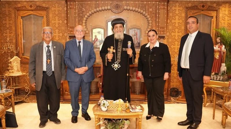 البابا تواضروس  يستقبل