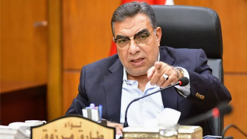 ضبط مالك عقار ومقاول تسببا في انهيار جزئي لمبنى بطلخا