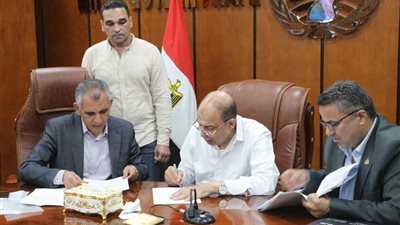 محافظ المنيا يطلق مبادرة للتوعية بقانون التصالح الأسبوع المقبل خلال لقائه بأعضاء البرلمان  