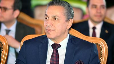 برلماني يطالب بتعويض أصحاب المعاشات ويقترح العودة للنظام القديم مؤقتاً