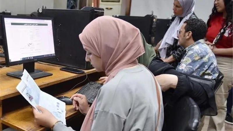  هل يوجد استثناء لأوائل الثانوية العامة من قواعد التوزيع الجغرافي؟.. التعليم العالي توضح 