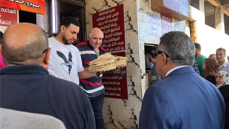 محافظ الدقهلية: لا تهاون مع مخالفات الخبز المدعم.. والدعم حق لمستحقيه