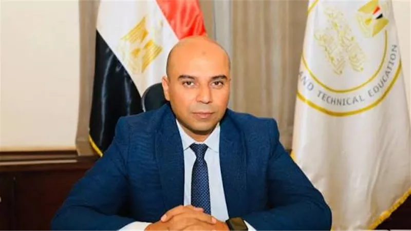 متحدث التعليم يحسم الجدل حول طالبة البحيرة.. ويكشف حقيقة نتيجة 92.4% المتداولة