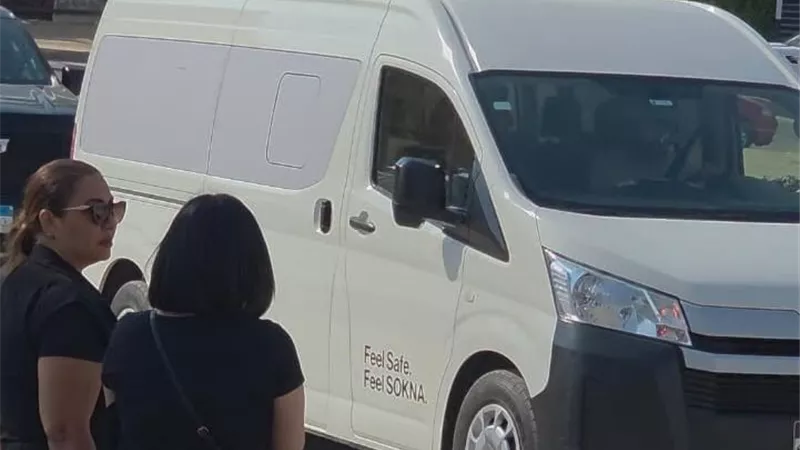 تشييع جنازة والد تامر حسني من مسجد الدجوي بأكتوبر (صور)