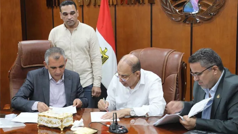 محافظ المنيا يطلق مبادرة للتوعية بقانون التصالح الأسبوع المقبل خلال لقائه بأعضاء البرلمان  