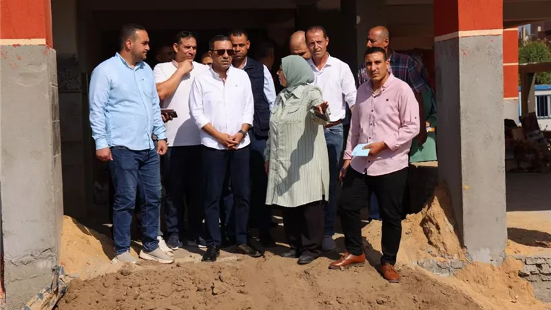 محافظ المنوفية يتفقد التجهيزات النهائية لمدرستي بركة السبع وأبو مشهور الرسمية للغات بإستثمارات 51 مليون جنيه 