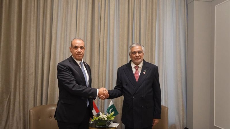 وزير الخارجية ونظيره