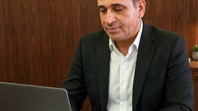 طاهر إدريس يكتب : عندما يمرض الوطني.. وتحتفل الخيانة